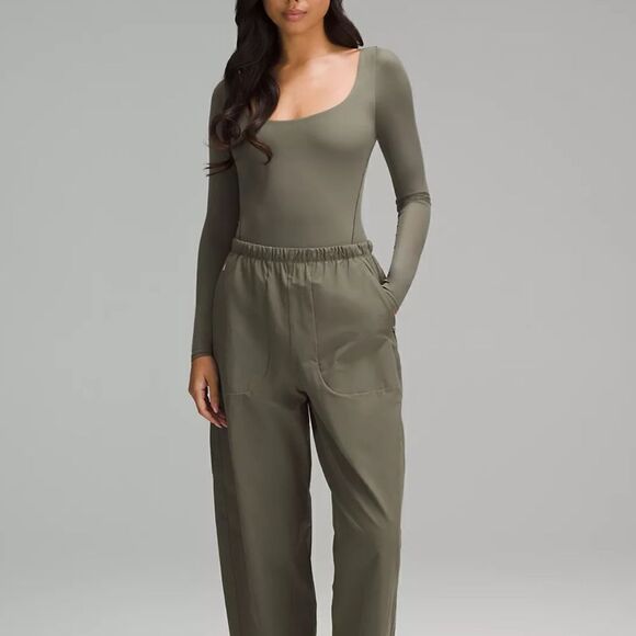 NWT Lululemon Wundermost Ultra-Soft Nulu Square-Neck Long-Sleeve Bodysuit - Picture 2 of 6